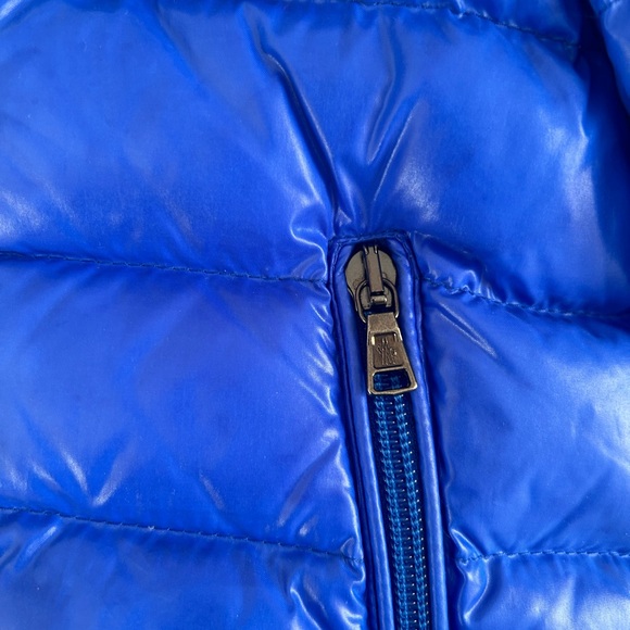 Moncler 12/18 months down jacket - Picture 5 of 16
